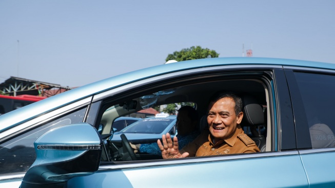 Transportasi Jateng Berbenah: Dari Taksi Listrik Hingga Layanan Pembayaran Nontunai