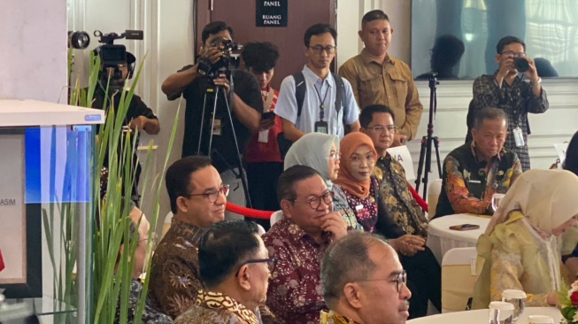 Pramono Ajak Anies Nonton Persija Bareng di JIS: Legacy-nya Sekarang Bisa Dinikmati