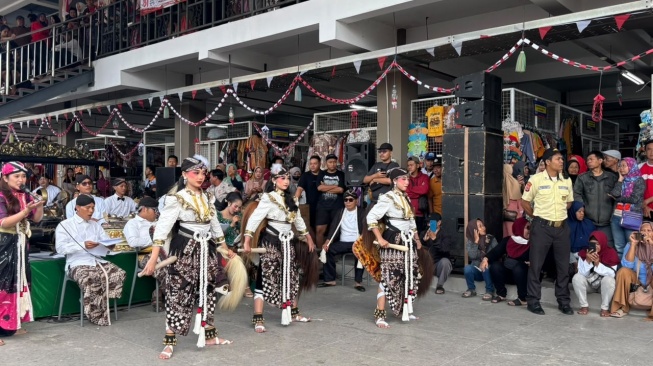 Pertunjukan Tari Warok di acara GEMPAR Pasar Godean, Senin (24/8/2026)