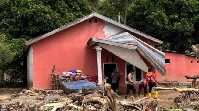 Detik-detik Banjir Bandang Terjang Parigi Moutong: Puluhan Rumah Tertimbun Lumpur