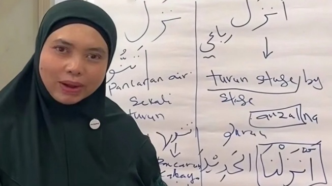 Siapa Profesor Solehah Yaacob? Dipecat UIAM Malaysia Buntut Kontroversi Sejarah Melayu
