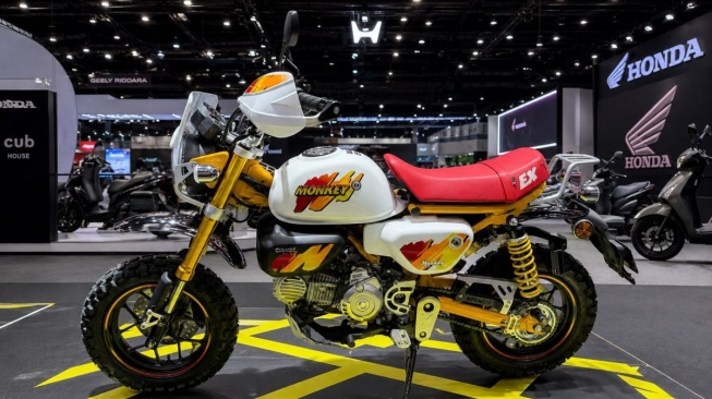 Honda Monkey EX Menjelma Jadi Motor Adventure Mungil Bergaya Klasik
