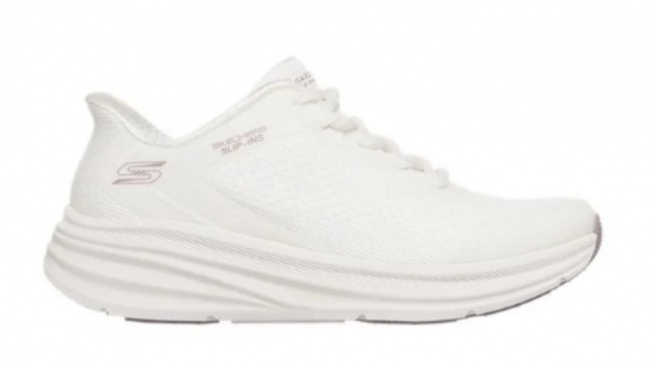 Skechers Bobs Skillz. [Skechers]