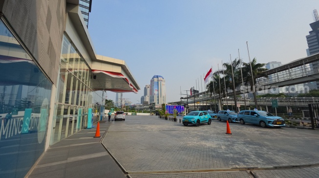Lippo Mal Nusantara terlihat sepi saat Demo di DPR/MPR berlangsung. [Suara.com/Fakhri Fuadi Muflih].
