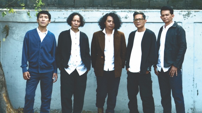 Aftersunset Resmi Umumkan Roni Budiman sebagai Vokalis Baru, Siapkan Single Defensif dan Kronologis