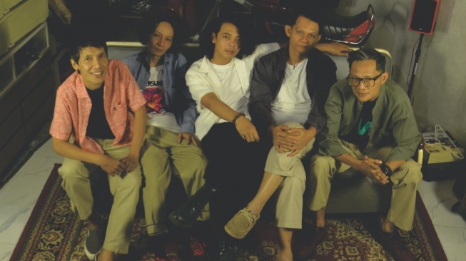 Aftersunset Resmi Umumkan Roni Budiman sebagai Vokalis Baru
