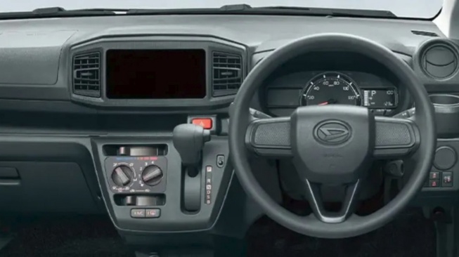 Daihatsu Mira e:S. (Carscoops)