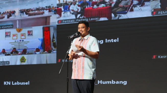 Gubernur Bobby Nasution Siap Jadi Ayah Asuh Guna Percepatan Legalitas Aset Wakaf