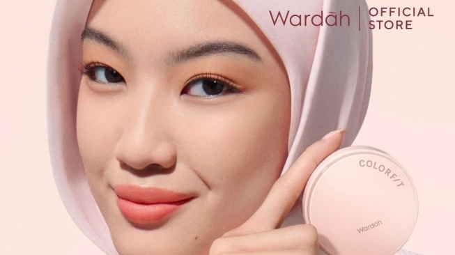 Bedak untuk Kulit Berminyak Sesuai Review Pengguna. (Shopee)