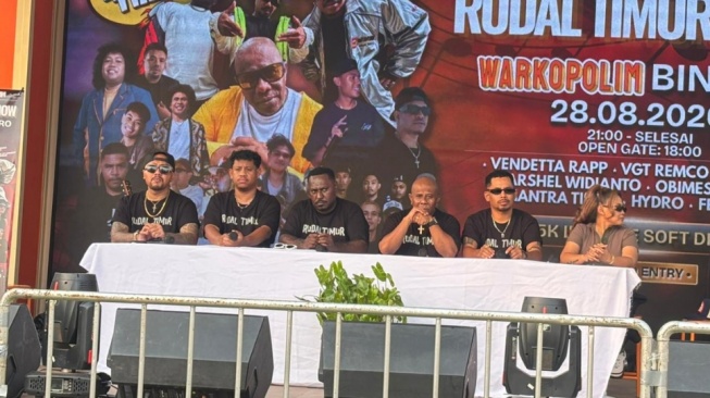 Rudal Timur ekspansi ke dunia tarik suara [Dok. Rudal Timur Universe Production]