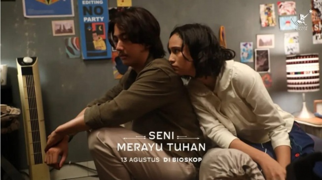 'Seni Merayu Tuhan': Ketika Tobat Datang Bukan Karena Alim, Tapi Karena Hancur Kehilangan