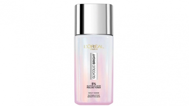L’Oreal Paris Glycolic Bright Peeling Toner (Shopee)