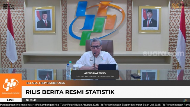 Deputi Bidang Statistik Distribusi dan Jasa BPS, Ateng Hartono dalam konferensi pers virtual yang disiarkan YouTube BPS, Selasa (1/9/2026). [Screenshot YouTube]