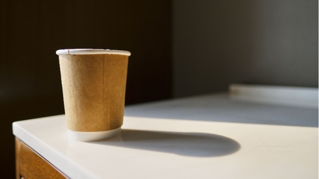 Paper Cup Berlabel Biodegradable Tetap Bisa Lepaskan Mikroplastik, Kok Bisa?