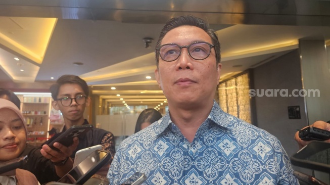 Direktur Utama BEI, Jeffrey Hendrik, di Gedung BEI, Selasa (1/9/2026). [Suara.com/Rina A]