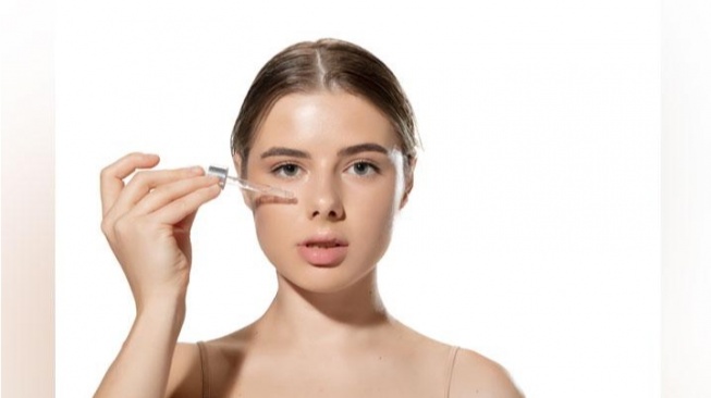 Wajah Susah Cerah? Coba 4 Serum Korea Niacinamide dengan Konsentrasi Tinggi