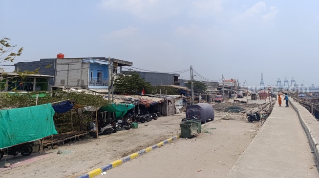 Hampir Seluruh Jakarta Siaga Kekeringan, Warga Diminta Hemat Air dan Tak Bakar Sampah!