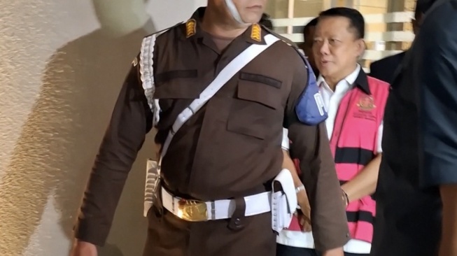 Dicecar Soal Hubungan dengan Tan Kian, Febrie Bantah Terima Uang di Kasus ASABRI