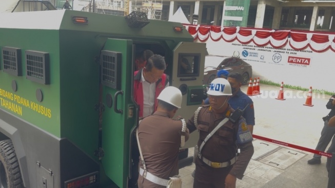 Bukan Sebagai Saksi, Kejagung Sebut Febrie Adriansyah Diperiksa Tim 9 Sebagai Tersangka