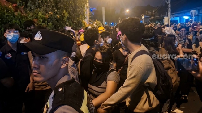 Dugaan Ormas Semprotkan Bubuk Merica di Demo Simpang Gramedia, Kesbangpol DIY Serahkan ke Polisi