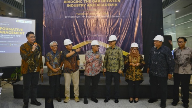 BINUS Business School.