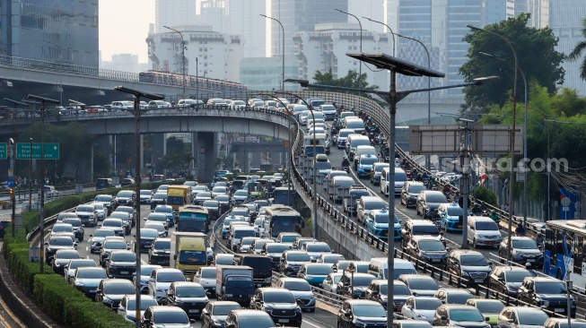 Macet Jakarta Bikin Ekonomi Tekor Rp100 Triliun