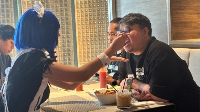 Dari Akihabara ke Jakarta: Mengintip Uniknya Budaya Maid Cafe yang Lagi Naik Daun