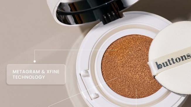 Buttonscarves Beauty Glow-Rious Magic Cushion