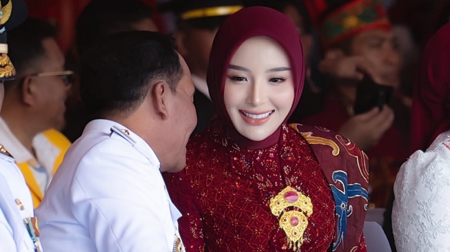 Viral Diduga Istri Gubernur Kalteng Pamer Saldo Rp460 Juta, Isi Rekening Suami Tembus Rp164 M