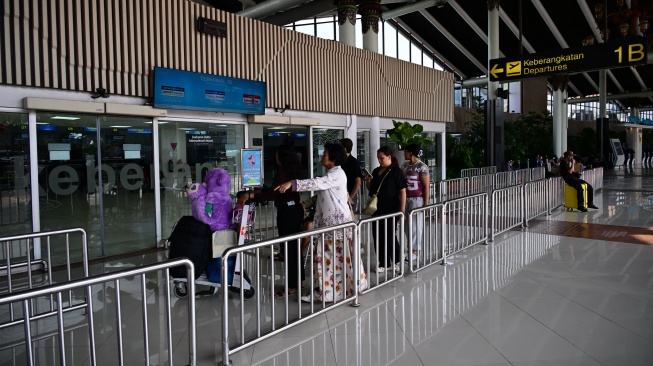 Bandara Soetta Hingga Halim Masih Ditutup Hingga Jam 12 Malam