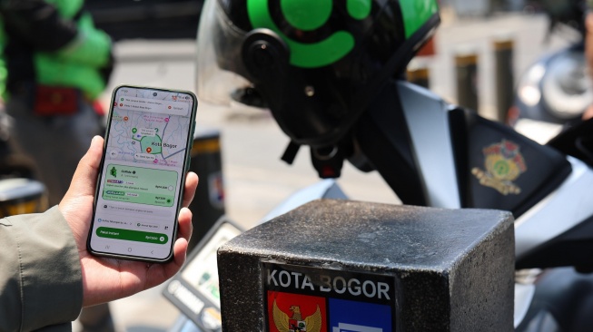 Penataan kawasan Stasiun Bogor tidak hanya akan berfokus pada layanan KRL, tetapi juga mengintegrasikan berbagai moda transportasi. (Dok: Gojek)