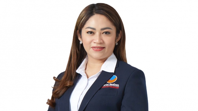 eva stevany rataba (nasdemdprri.id)