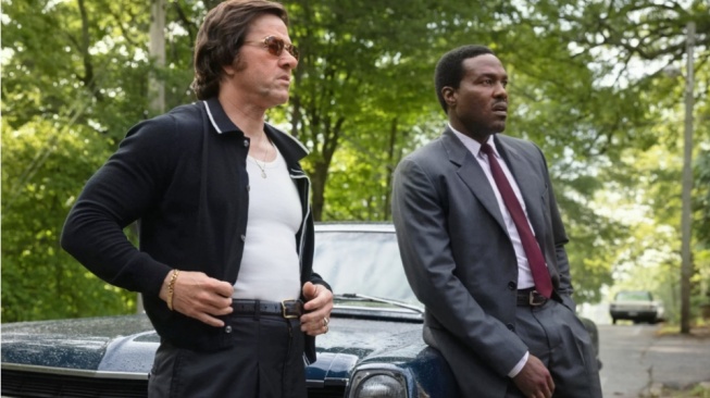 Ketika Agen FBI Bekerja Sama dengan Mafia dalam Film By Any Means