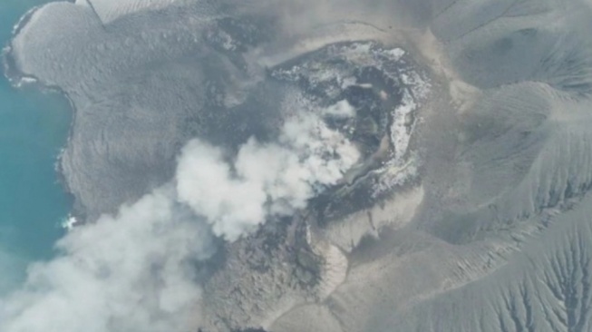 Bawa 5 Jurnalis ke Gunung Anak Krakatau, Tour Guide Hilang Usai Sempat Kabari Sang Istri