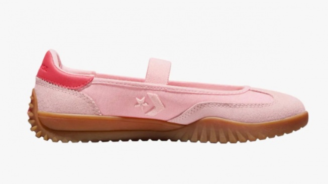 Converse Run Star Trainer Ballet. [Converse]