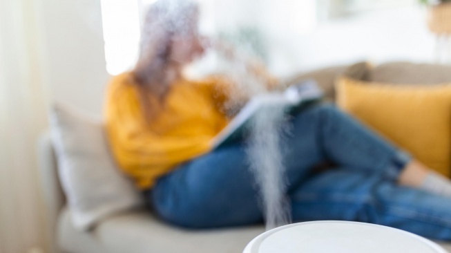 ilustrasi air purifier (magnific/stefamerpik)