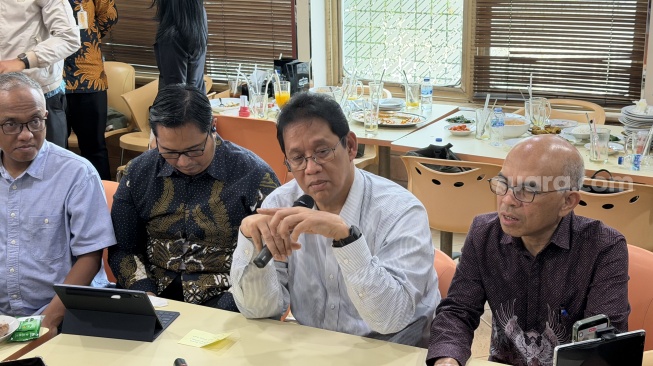Diperintah Prabowo, Purbaya Akui Pembukaan Rekening Massal BRI-BSI biar Warga Kebagian Bansos