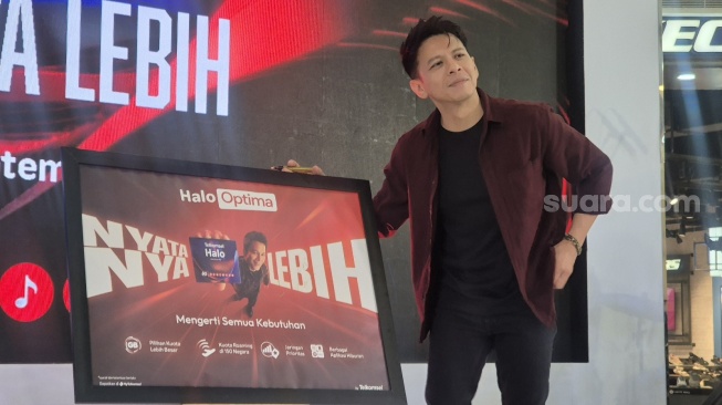 Ariel dipilih sebagai brand ambassador Halo Optima di Jakarta, Selasa (8/9/2026). [Suara.com/Dythia]