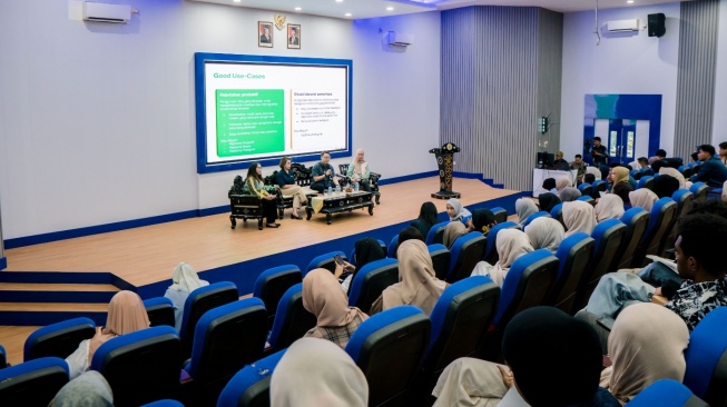 Melek Finansial Sejak Kuliah: Kunci Gen Z Hindari Keputusan Keuangan yang Menyesatkan (Dok. Istimewa)