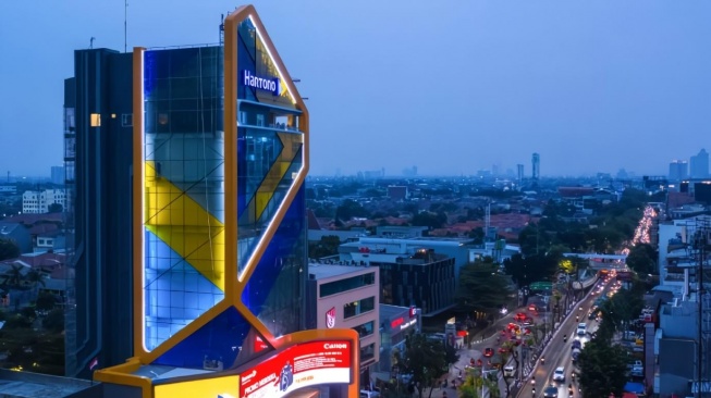 Gedung Hartono Elektronik Pondok Indah yang beralamatkan di Jl. Sultan Iskandar Muda No. 8, Arteri Pondok Indah Jakarta Selatan. (Dok. Istimewa)