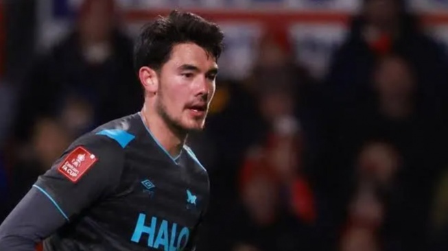 Millwall Dikalahkan Newcastle, Elkan Baggott Tampil Keren