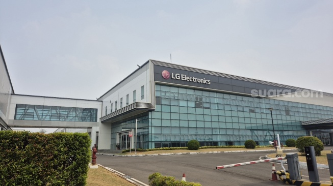 R & D LG Electronics Indonesia memproduksi MRGB evo AI, Cibitung, Kamis (10/9/2026). [Suara.com/Dythia]