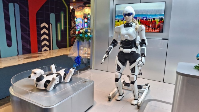 AiMOGA Hadir di Indonesia, Robotnya Bisa Sambut Tamu hingga Bawa Barang