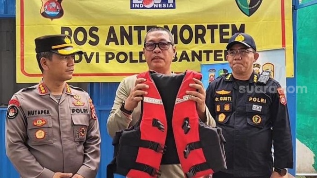 Temuan Pelampung Dicurigai Bukan Milik Kapal 5 Jurnalis, Pemilik Ungkap Perbedaannya
