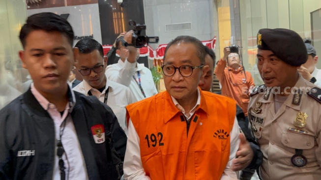 Diduga Terima Gratifikasi Rp20,7 Miliar, Eks Pejabat Pajak Simpan Uang di Deposito dan Aset