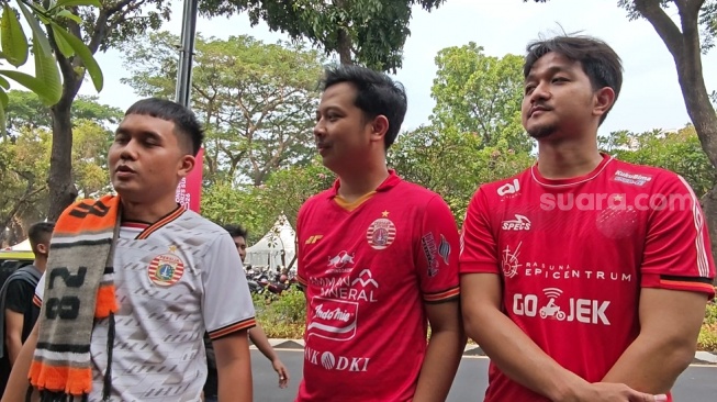 Jakmania Padati GBK: Antusiasme Tinggi, Suporter Komitmen Jaga Jakarta di Laga Kontra Persib