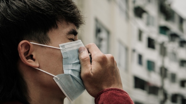 Awas, Abu Vulkanik Anak Krakatau Bisa Tembus Bagian Terdalam Paru! Ini Kata Dokter