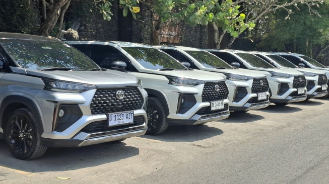 Penjualan Kendaraan Elektrifikasi Toyota Meningkat, Veloz Hybrid Tuai Respon Positif