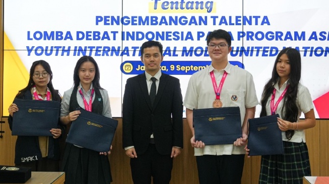 Piala Saja Tidak Cukup! Ini Kunci Sukses Pelajar Indonesia Menembus Panggung Dunia