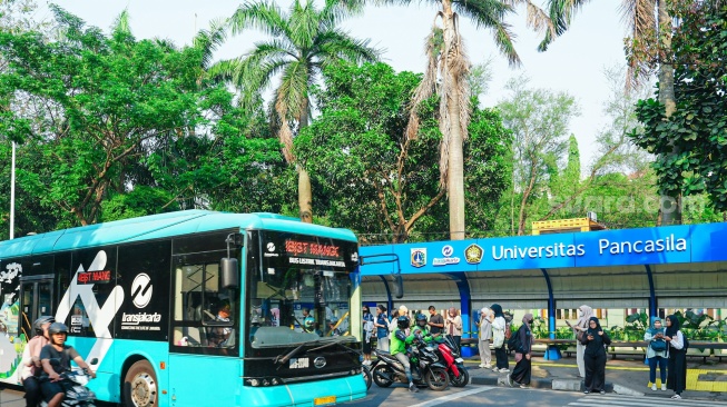 Layani Rute 9H hingga Mikrotrans, Halte Transjakarta Universitas Pancasila Kembali Beroperasi